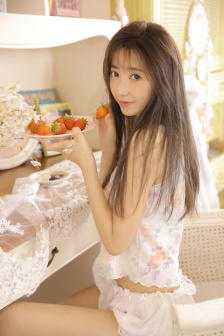 女阾居的丰满奶水ⅩXXX小说